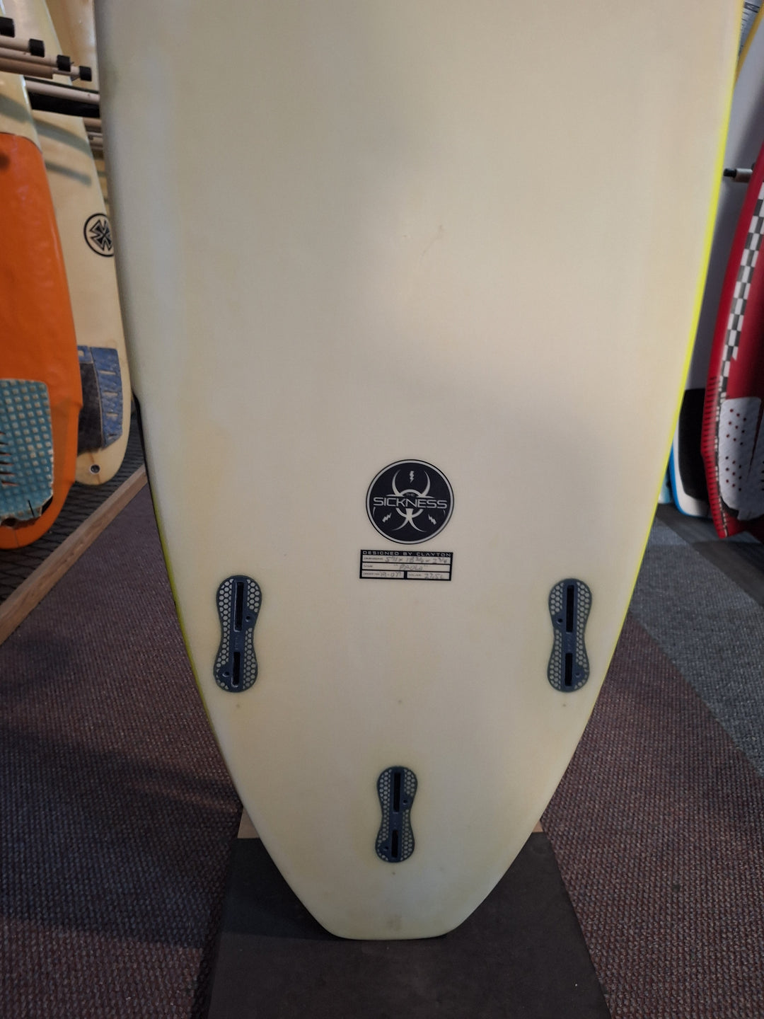 CLAYTON PU SICKNESS 5'11 X 18 3/4" X 2 3/8" = 27.5L