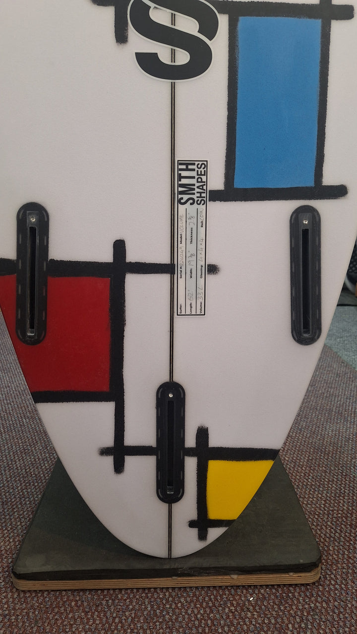 SMTH SHAPES PU VOLUME 6'2 X 19 3/8" X 2 5/8" = 33L