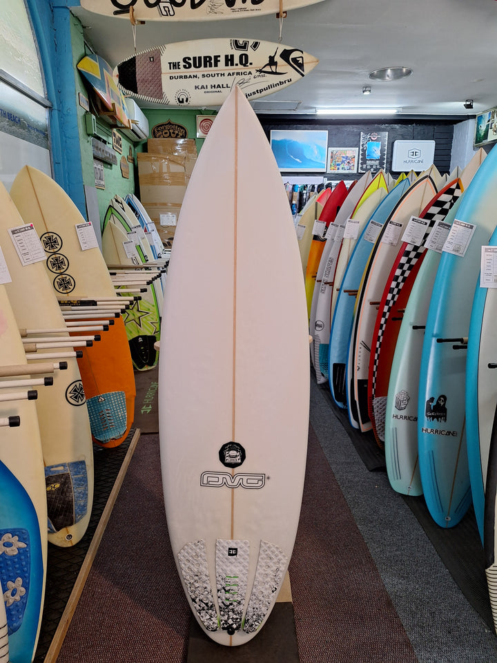 DVG PU LAUNCH 5'11 X 19 7/8" X 2 9/16" = 31.4L