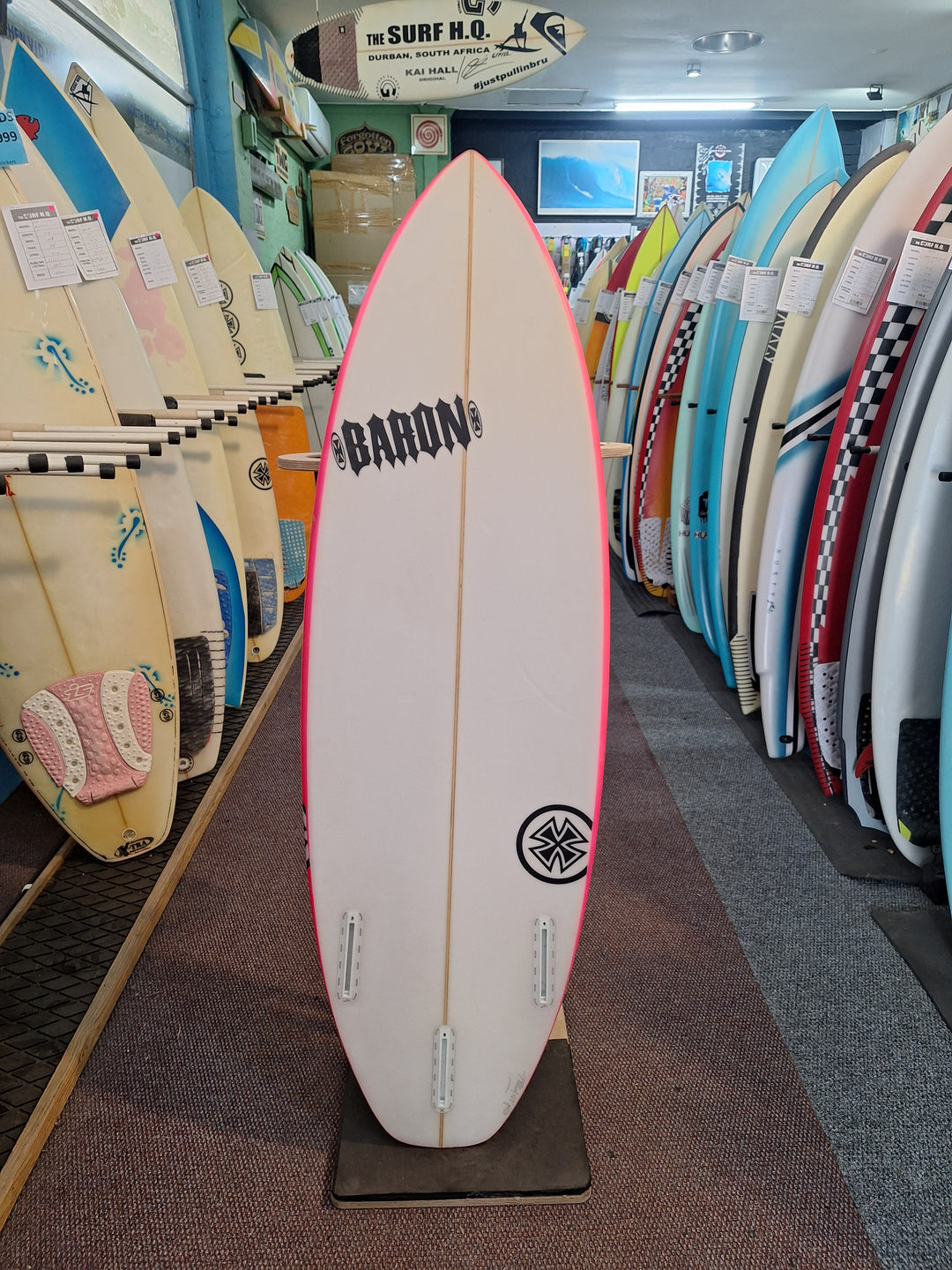 BARON PU 4'9 X 16 3/4" X 2" = 17.1L