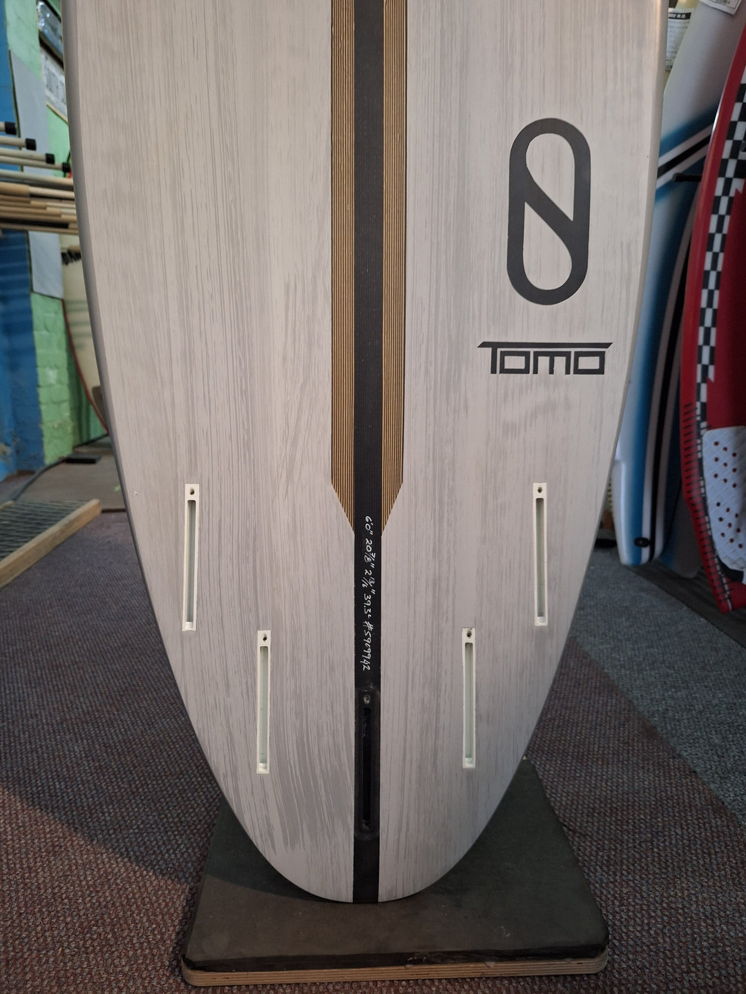 SLATER SHAPES EPOXY OMNI 6'0 X 20 7/8" X 2 13/16" = 39.3L