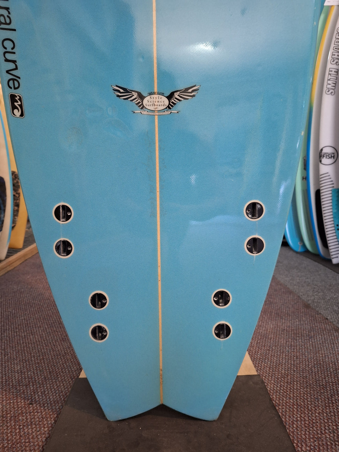 HUGH THOMPSON PU NATURAL CURVE 6'2 X 19 1/4" X 2 1/2" = 30.2L