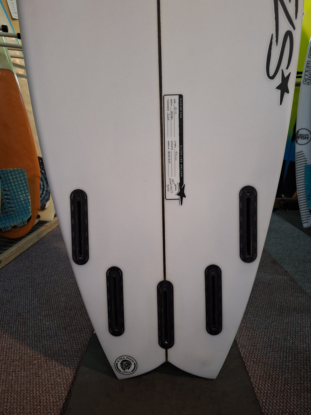 ELS PU HT MUSTARD GAS 5'10 x 20.50" x 2.60" = 33.54L