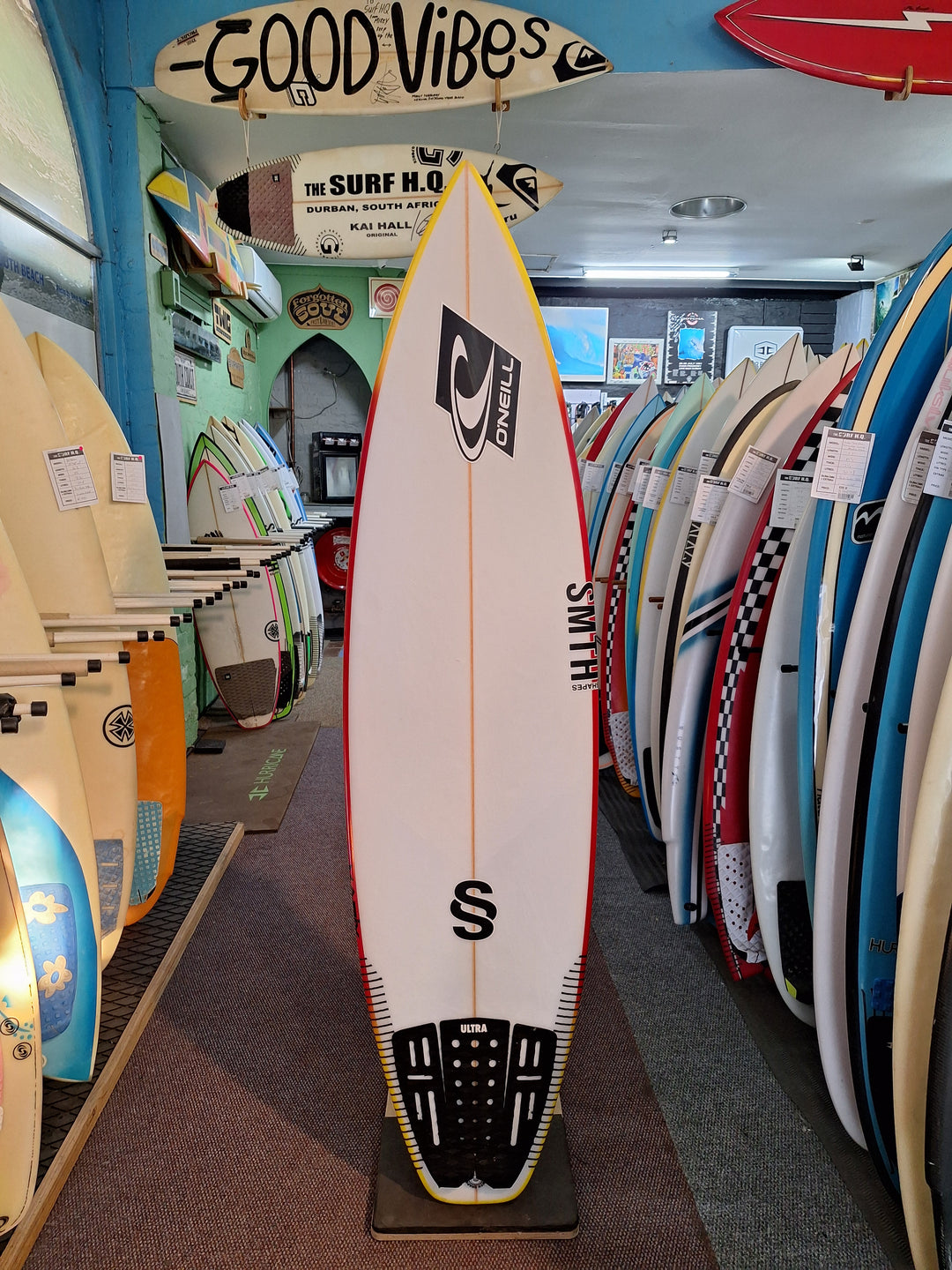 SMTH SHAPES PU MAYTRIX 6'2 X 19 1/4" X 2 5/8" = 32.93L