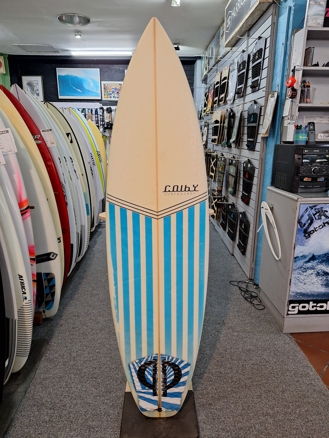COLBY PU 6'0 X 19 3/8" X 2 1/2" =32L