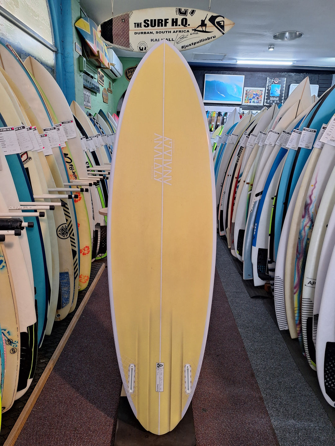 ANALOGY PU CHANNEL BOTTOM 5'11 X 19 1/8" X 2 5/8" = 31.3L