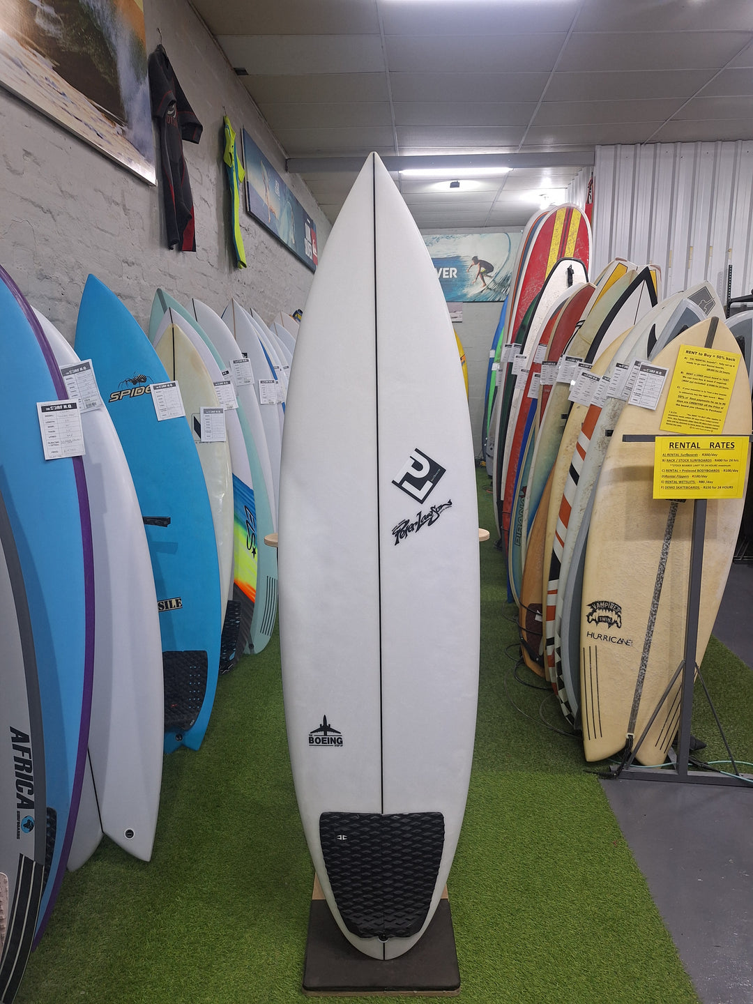 PETER LAWSON PU BOEING 6'4 x 20" x 2 7/8" = 36.75L