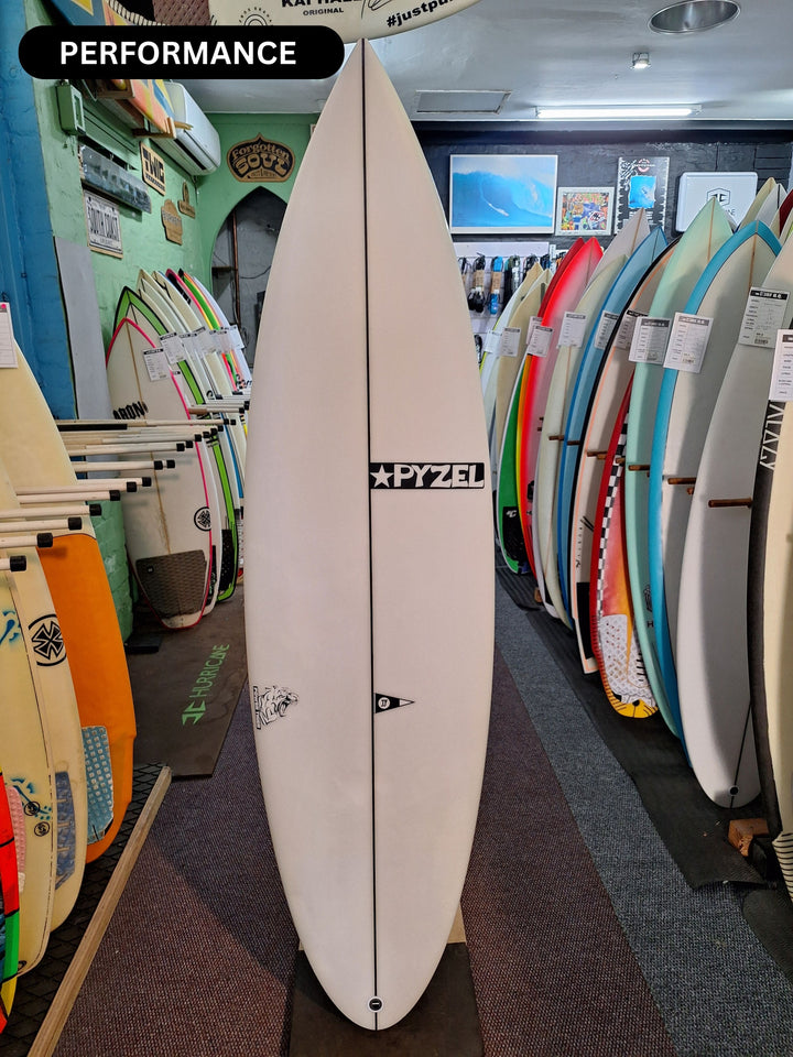 PYZEL PU POWER TIGER 5'11 X 19" X 2 3/8" = 28L