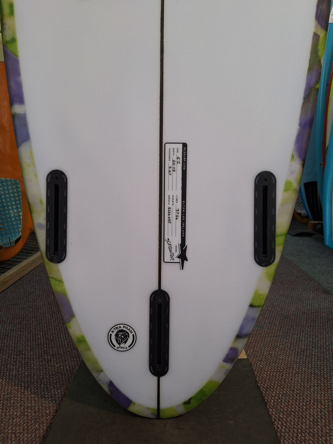 ELS PU GLADIATOR 6'2 X 20.78L X 2.67" = 37.56L