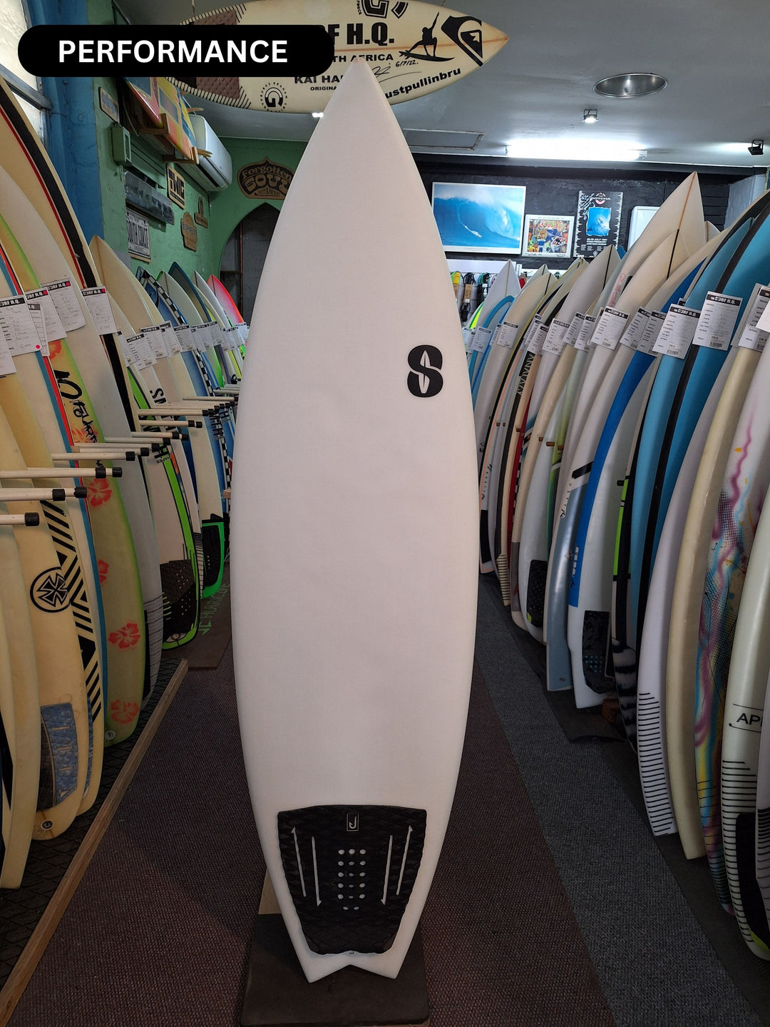 SINCLY EPOXY ARTISHOCK 5'10 X 19 7/8" X 2 1/2" = 30L