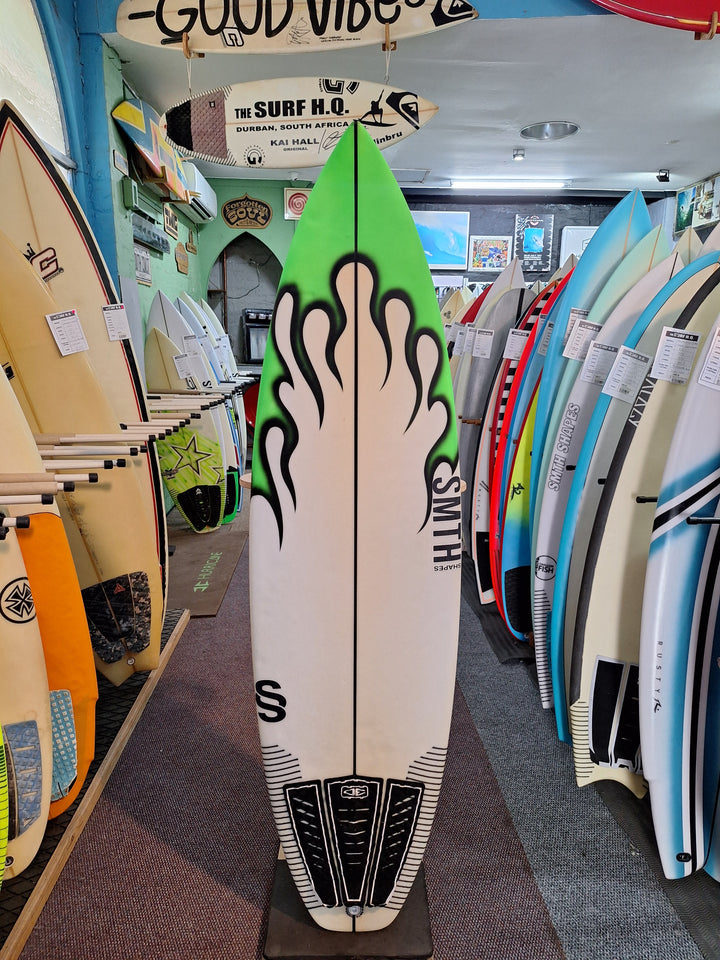 SMTH SHAPES PU PIXTA 5'7 X 18 1/8" X 2 1/4" = 25L