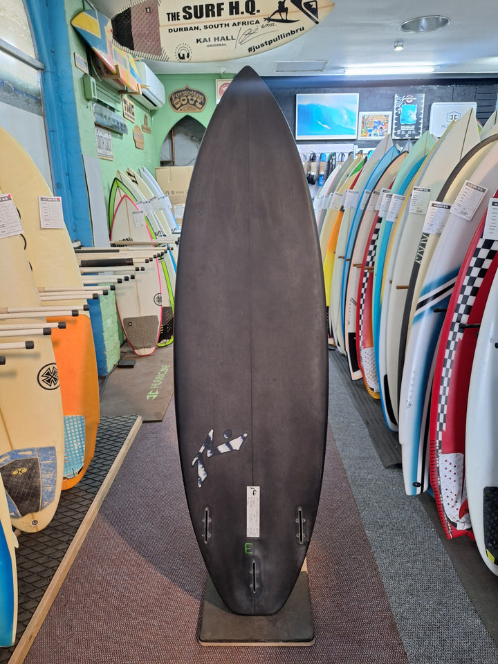 RUSTY EPOXY WHAT 5'11 X 19 3/8" X 2 11/16" = 33L