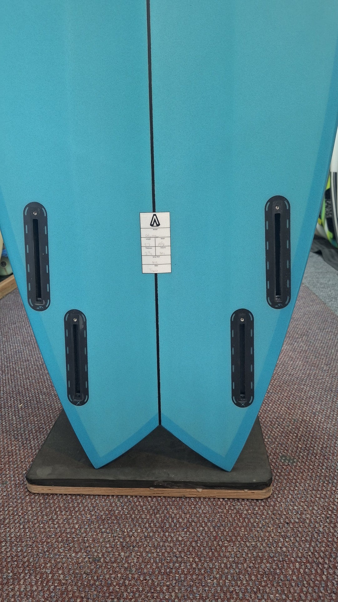 ANALOGY PU ODYSSEY 5'7 X 19 5/8 X 2 7/16" = 30.1L