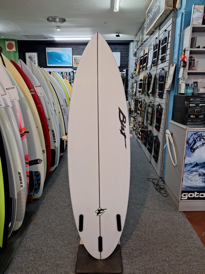 BILT PU LIGHTNING 2 6'1 X 19 1/4" X 2 5/8" = 31.65L