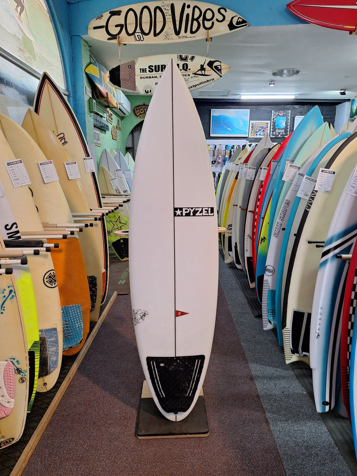 PYZEL PU POWER TIGER 6'2 X 19 1/2" X 2 5/8" = 33L