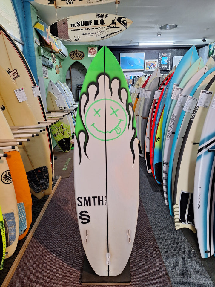 SMTH SHAPES PU PIXTA 5'7 X 18 1/8" X 2 1/4" = 25L