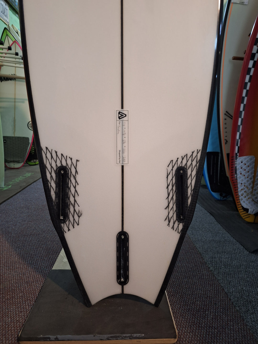 ANALOGY PU TAKES TWO 5'8 X 19 7/8 X 2 3/4" = 33.6L