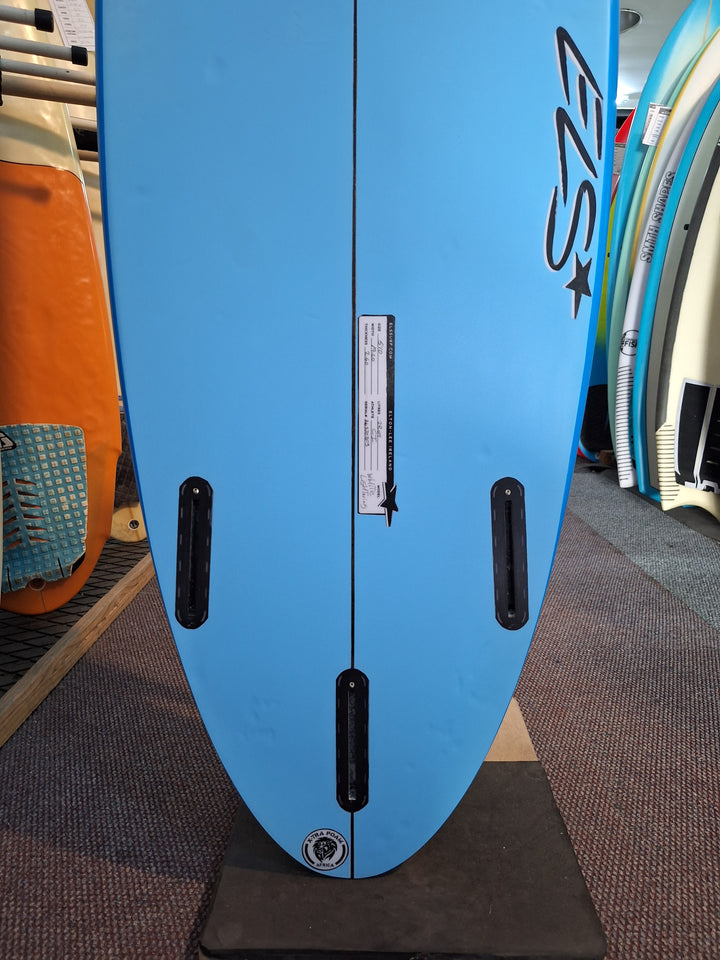 ELS PU WHITE LIGHTNING 5'10 X 19.20" X 2.40" = 28.09L