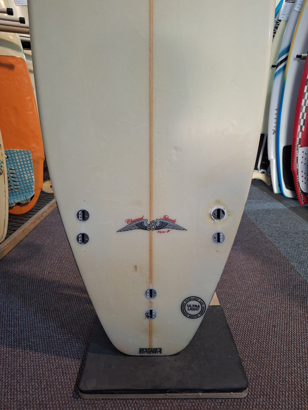 AL MERRICK PU FLYER F 5'10 X 18 7/8" X 2 5/6" = 27.16L