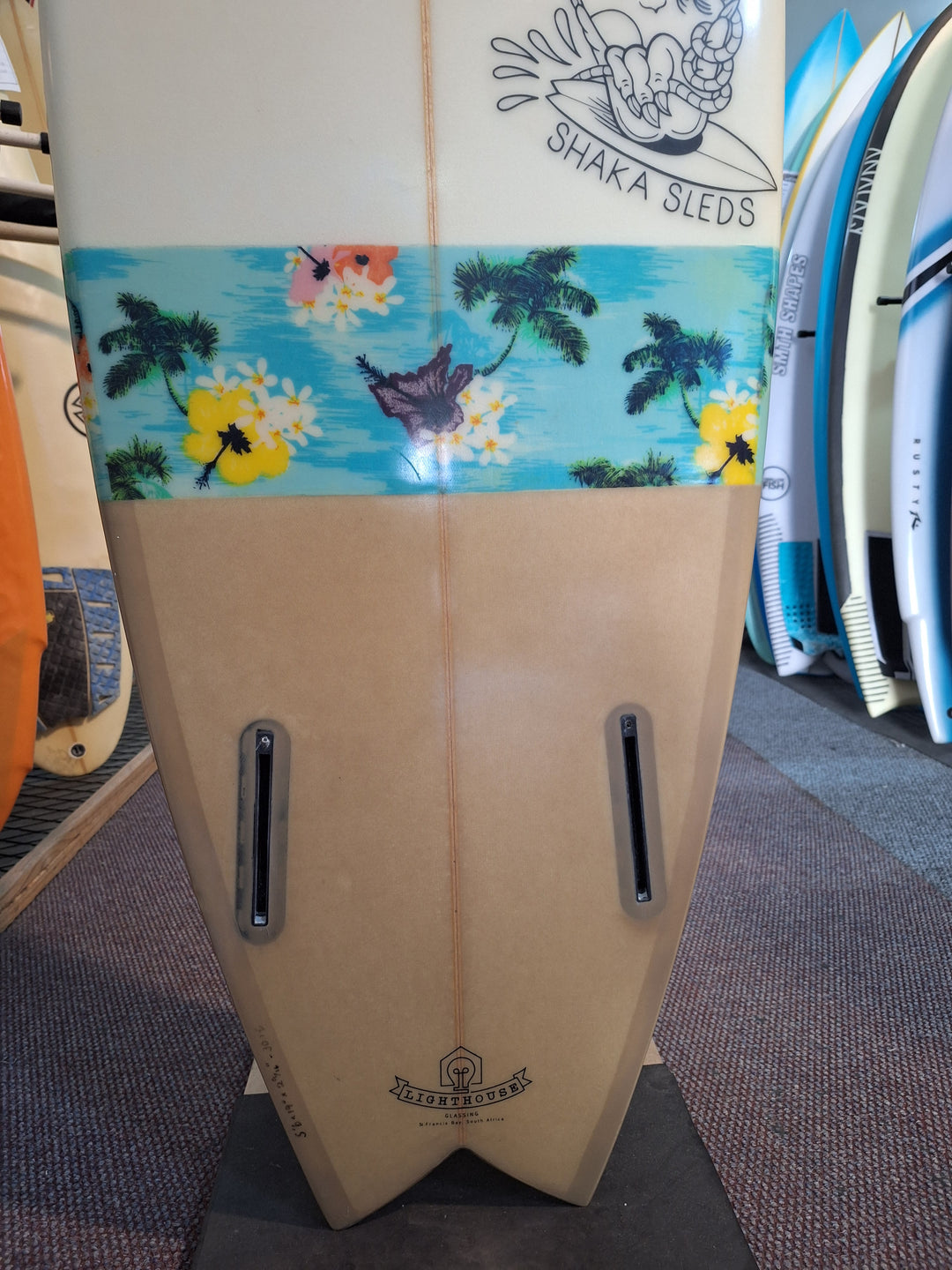 SHAKA SLEDS PU TWINNIE 5'6 X 19" X 2 9/16" = 30.1L